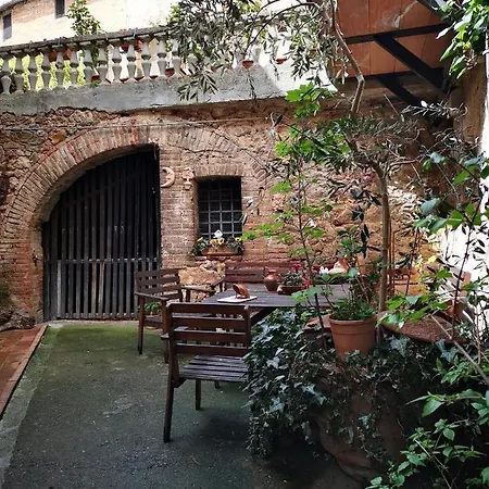 Antico Borgo Di Torri