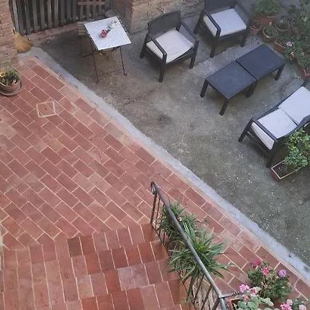 Antico Borgo Di Torri Bed & Breakfast Sovicille