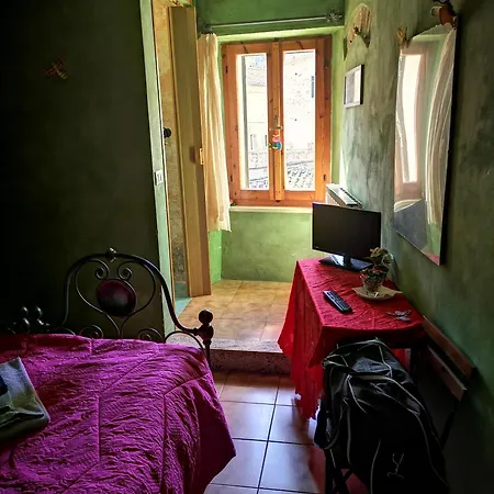 Bed & Breakfast Antico Borgo Di Torri 3*