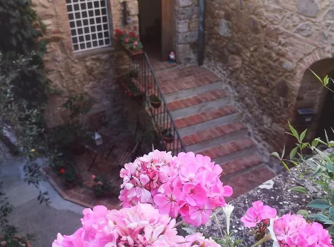 Antico Borgo Di Torri Panzió 3*