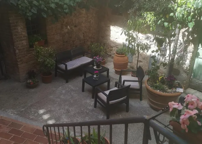Antico Borgo Di Torri Panzió 3*