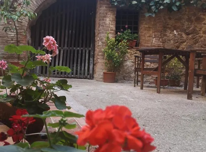 Antico Borgo Di Torri Panzió