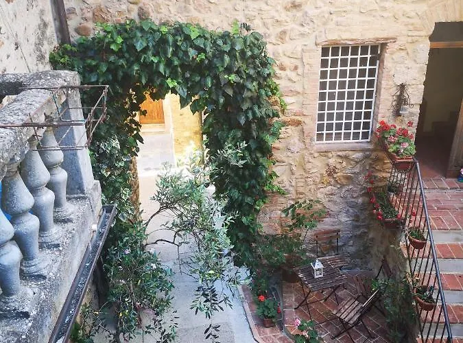 Panzió Antico Borgo Di Torri 3*